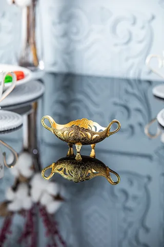 Dekorative Mini-Gondelschale auf Füßen, goldfarben